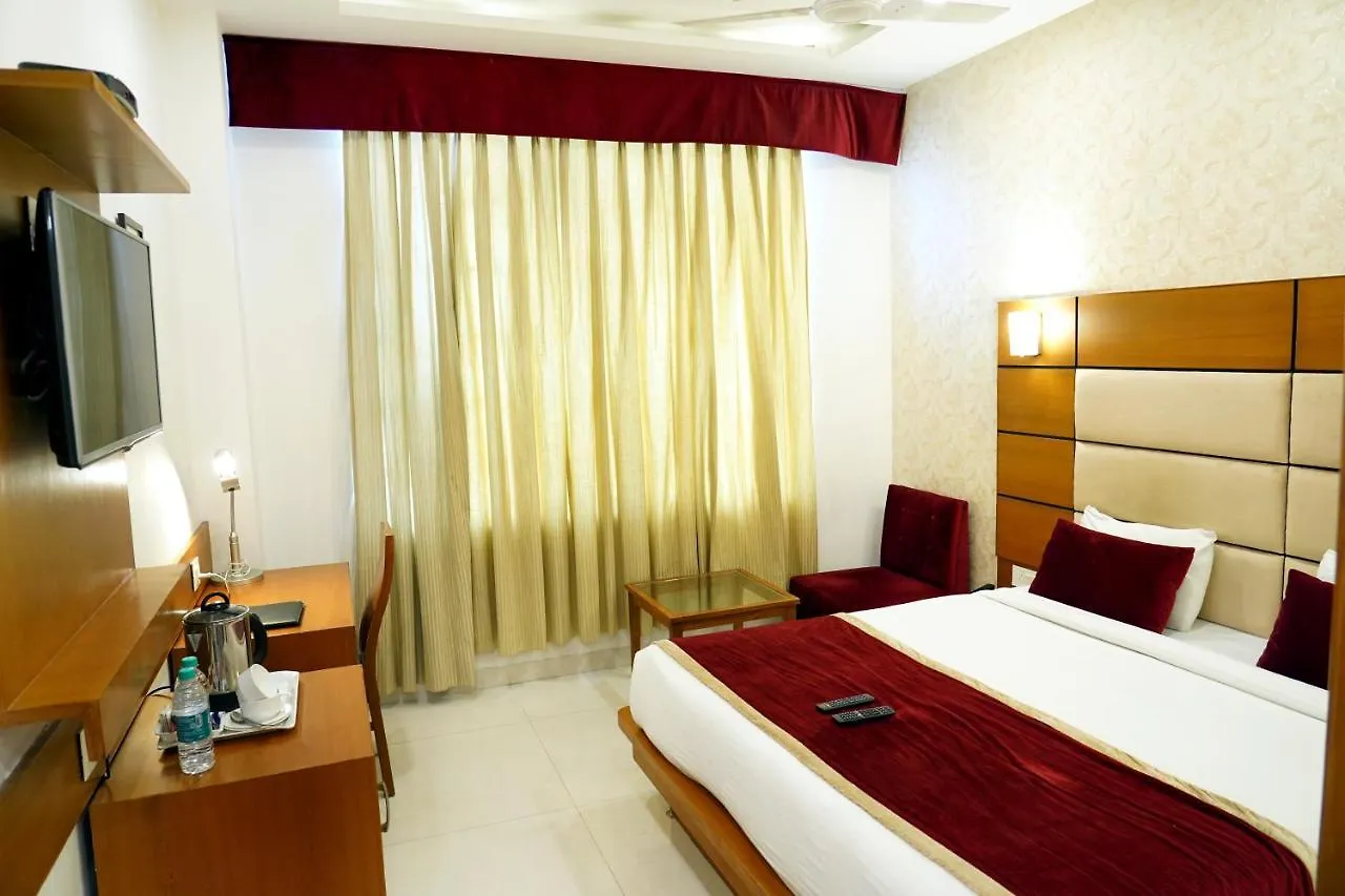 Hotel Coral Star Chandigarh