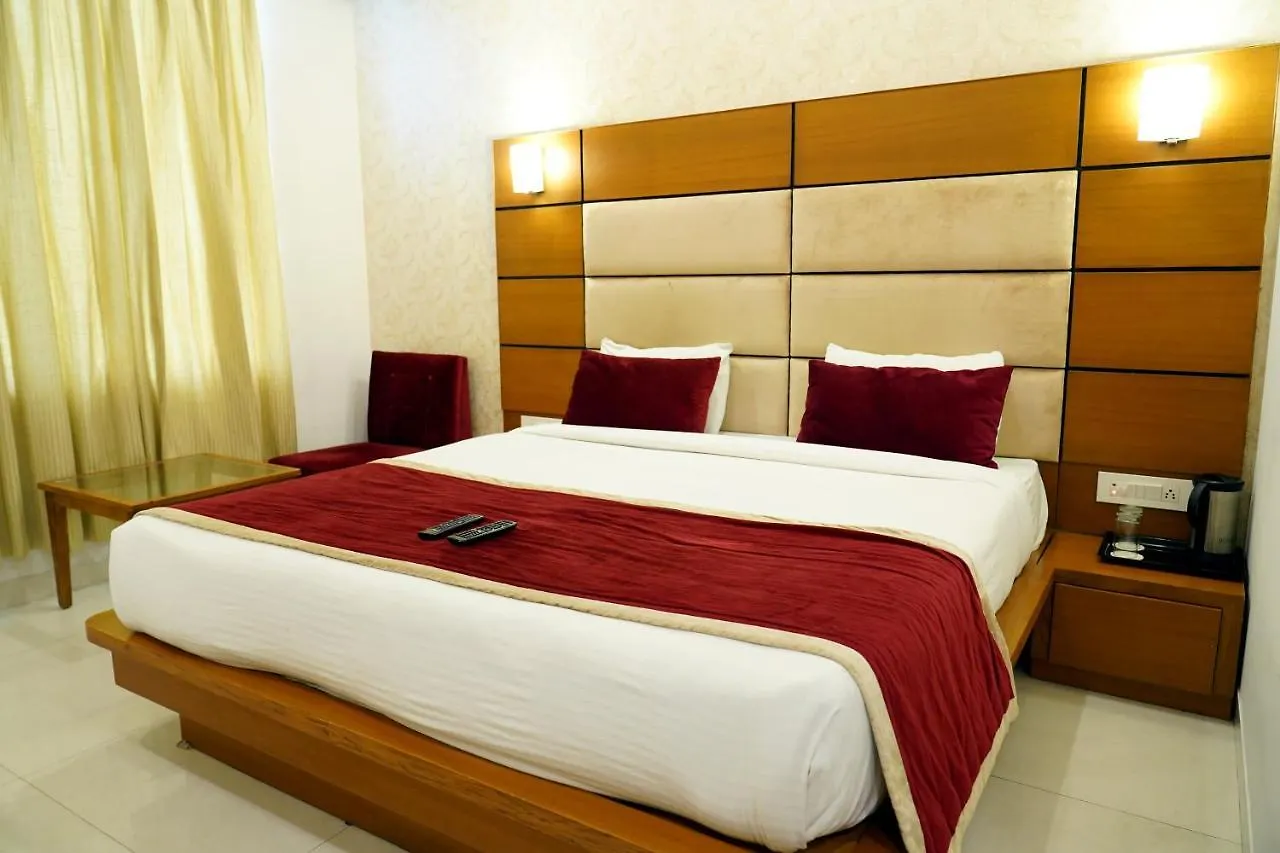 Hotel Coral Star Chandigarh
