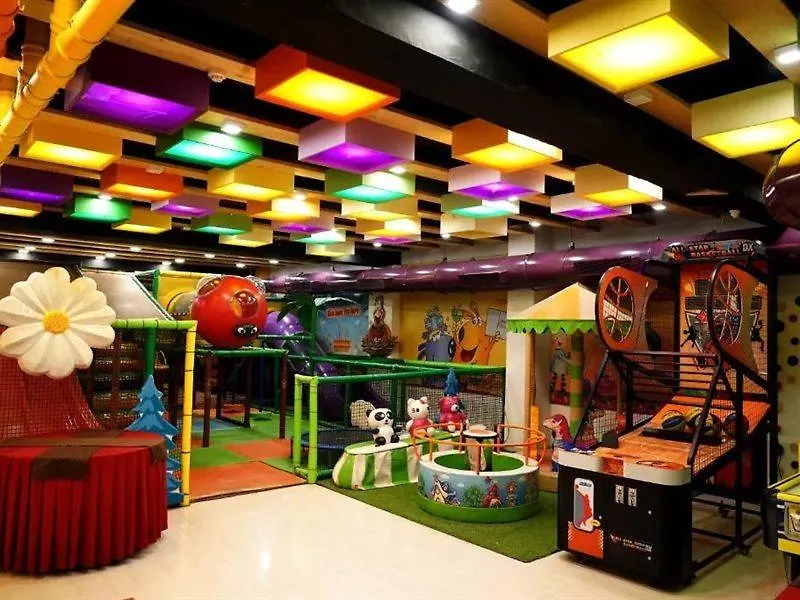 Hotel Coral Star Chandigarh 4*,  India