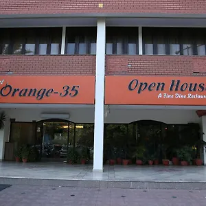 Hotel Orange 35